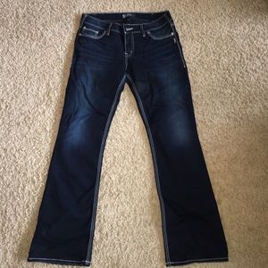 Silver brand Suki style slim boot jeans